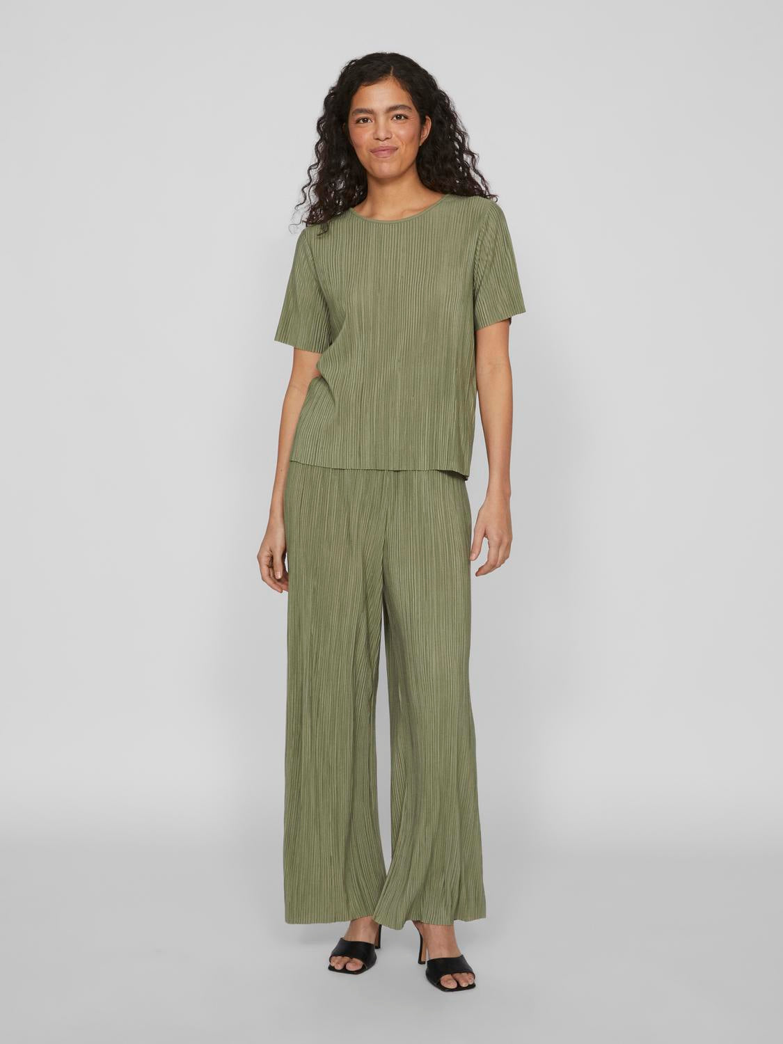 VIPLISA T-Shirts & Tops - Oil Green